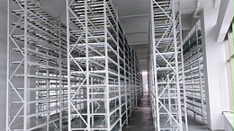 料箱机器人立库落地，开启紧固件仓储高效新模式